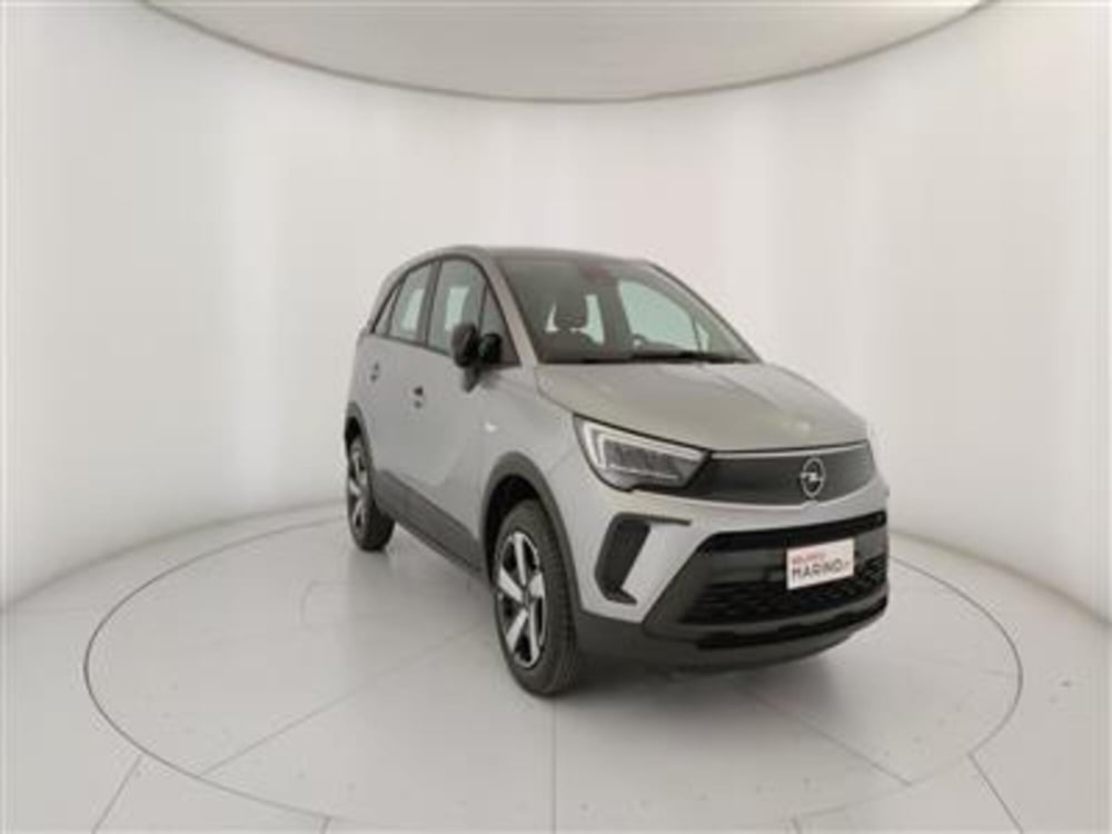 Opel Crossland nuova a Bari (11)