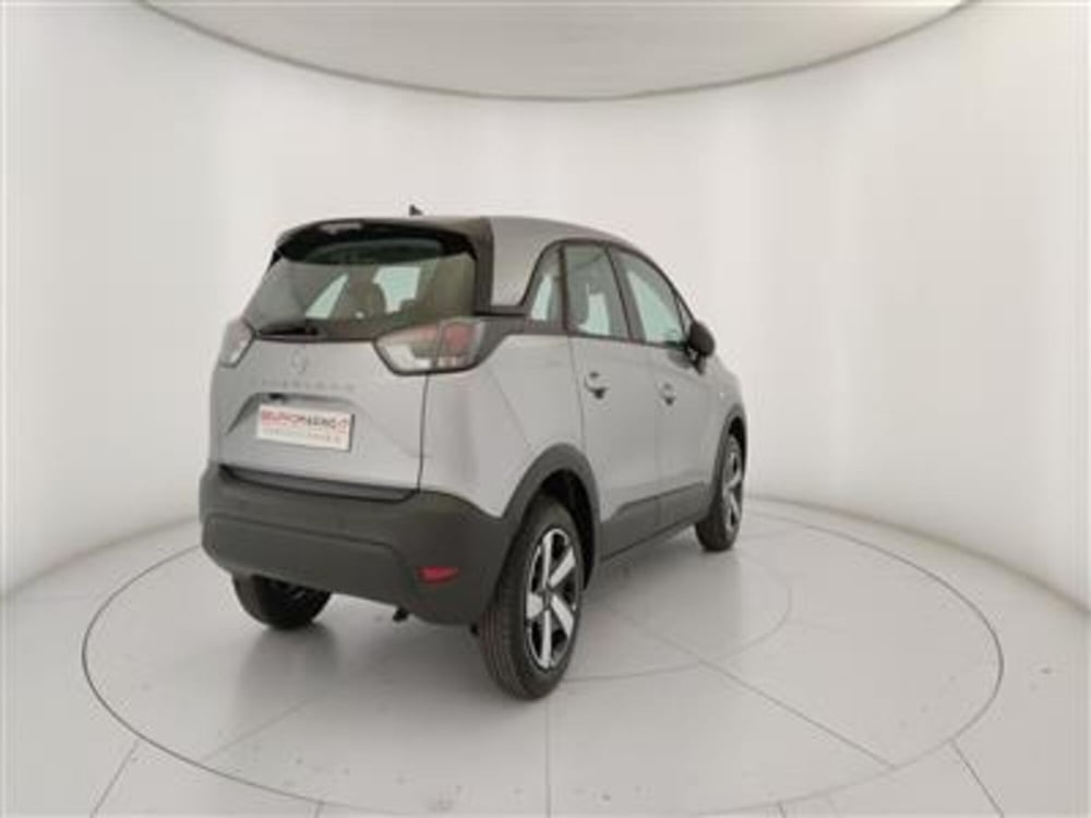 Opel Crossland nuova a Bari (7)