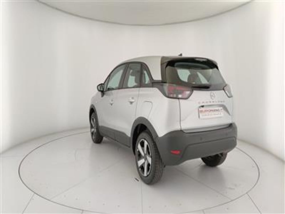 Opel Crossland nuova a Bari (5)