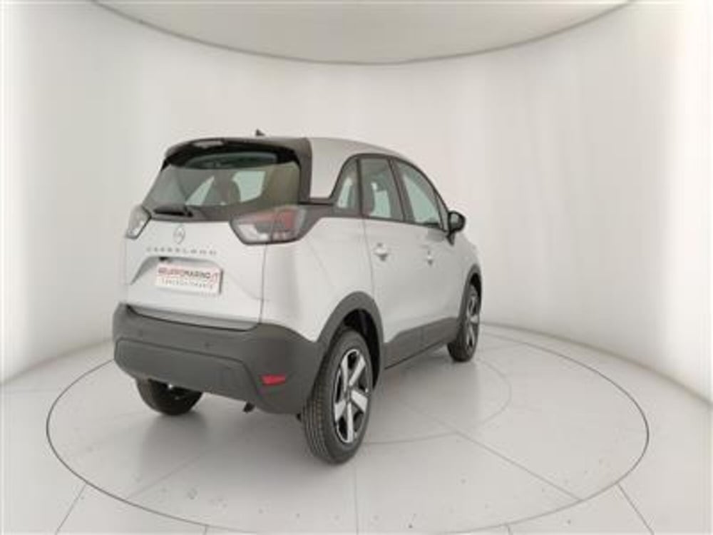 Opel Crossland nuova a Bari (7)