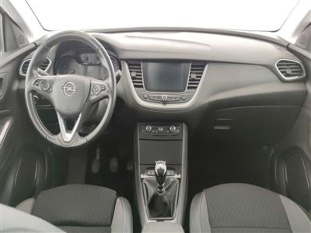 Opel Grandland X usata a Bari (14)