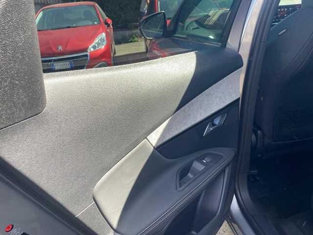 Peugeot 3008 nuova a Messina (13)