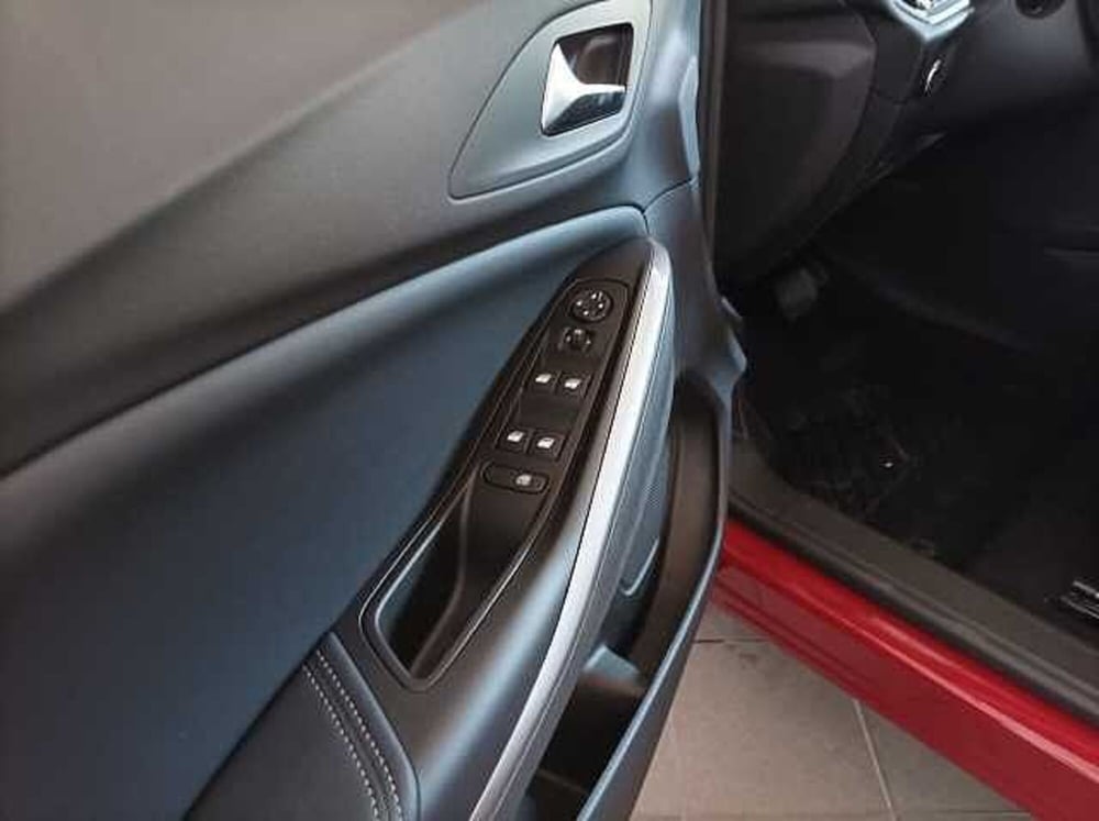 Opel Grandland nuova a Salerno (19)