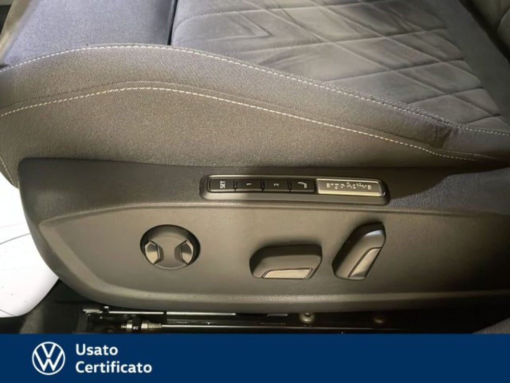 Volkswagen Golf usata a Vicenza (14)