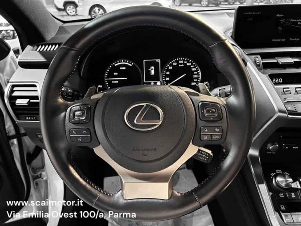 Lexus NX usata a Parma (11)