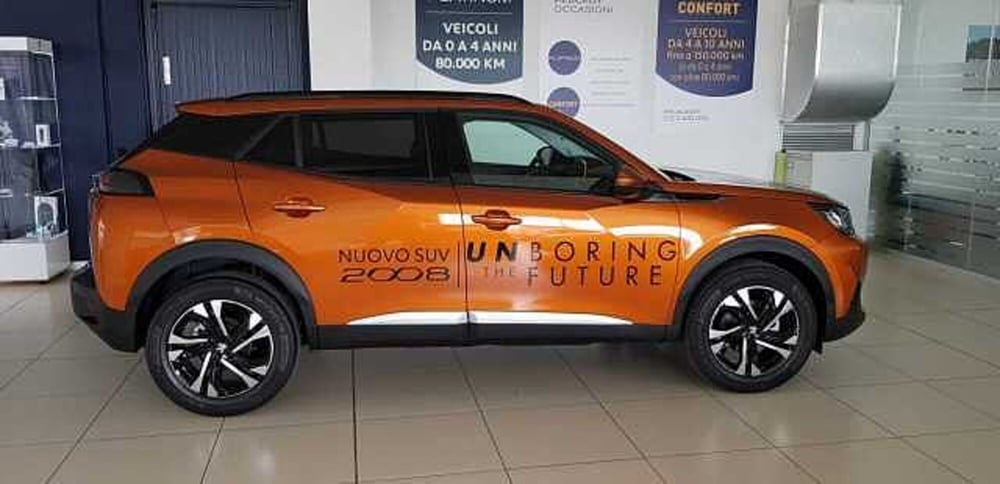 Peugeot 2008 nuova a Pordenone (8)