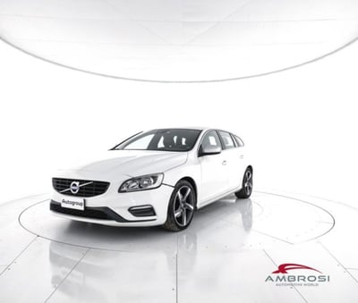 Volvo V60 D2 Geartronic R-design N1  del 2015 usata a Corciano