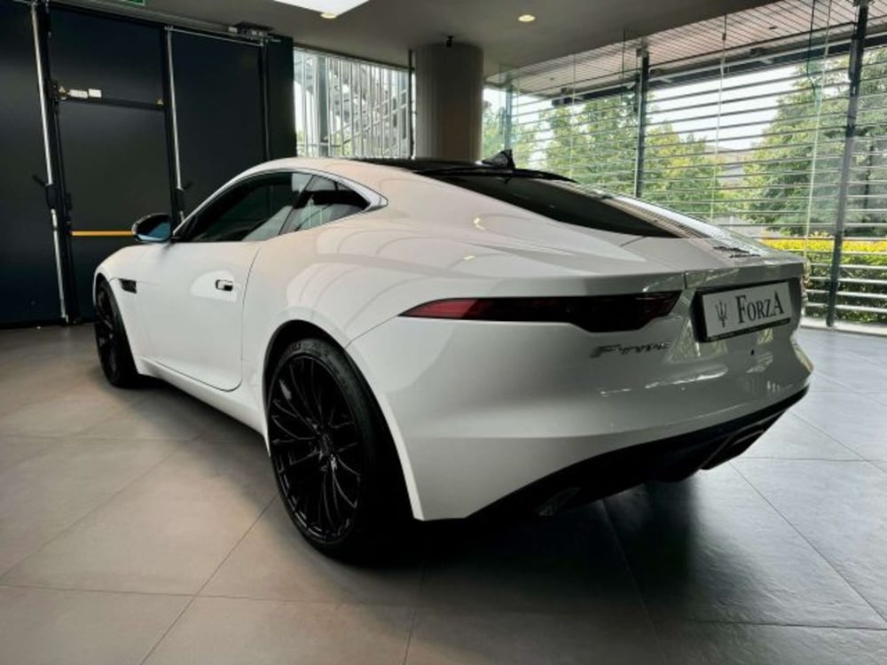 Jaguar F-Type Coupé usata a Torino (6)