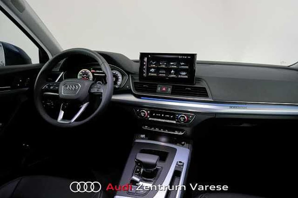 Audi Q5 Sportback nuova a Varese (8)