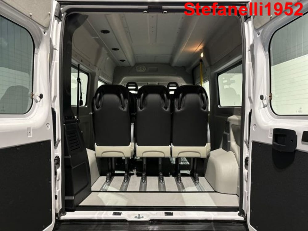 Fiat Ducato Furgone Vetrato nuova a Bologna (7)