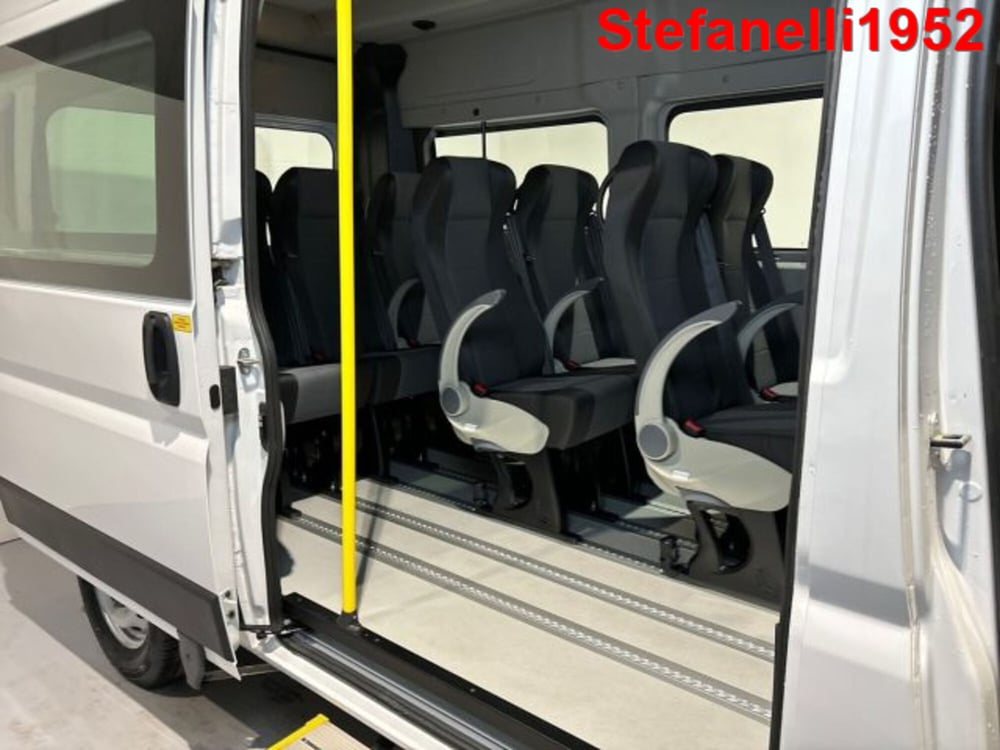 Fiat Ducato Furgone Vetrato nuova a Bologna (17)