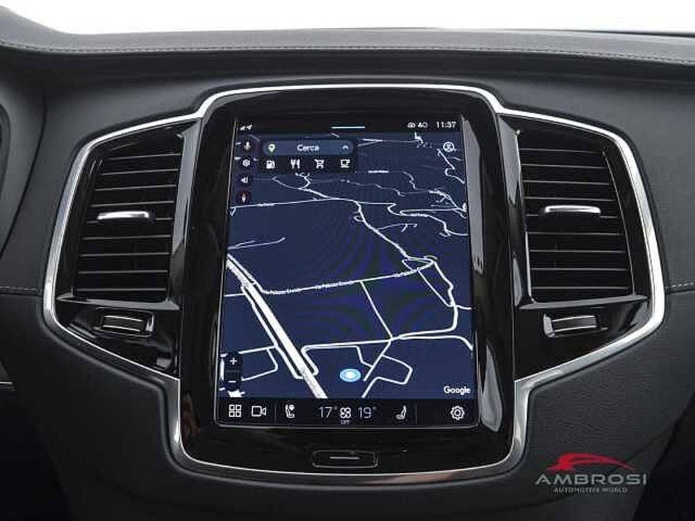 Volvo XC90 usata a Viterbo (19)