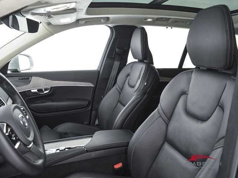 Volvo XC90 usata a Viterbo (9)