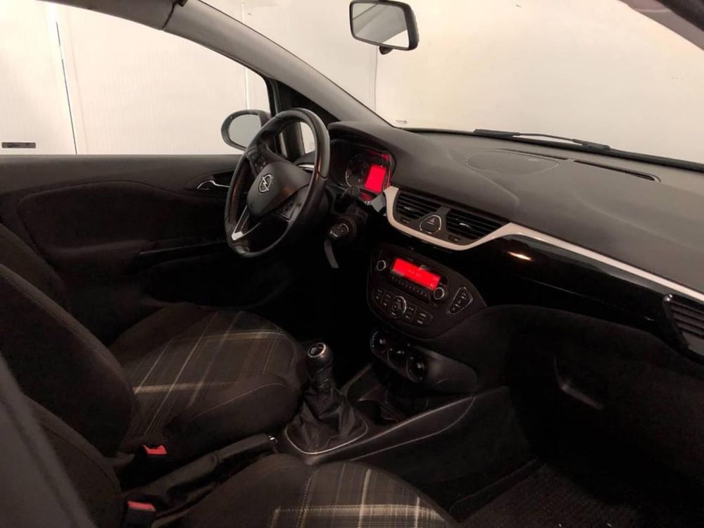 Opel Corsa usata a Torino (6)