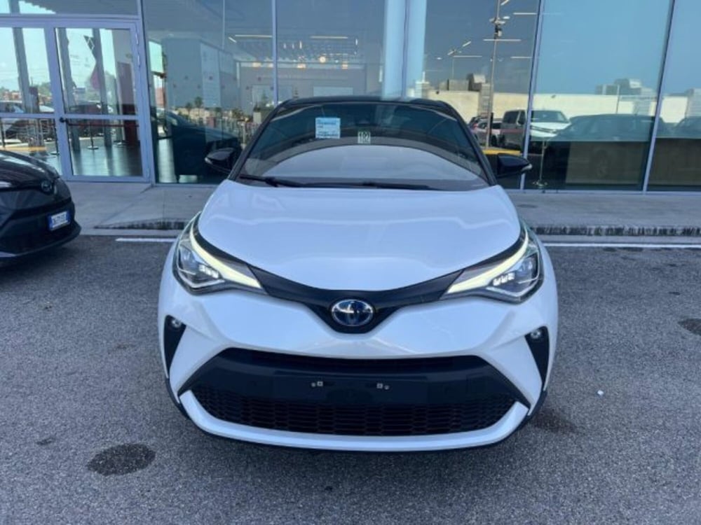 Toyota Toyota C-HR nuova a Reggio Calabria (2)