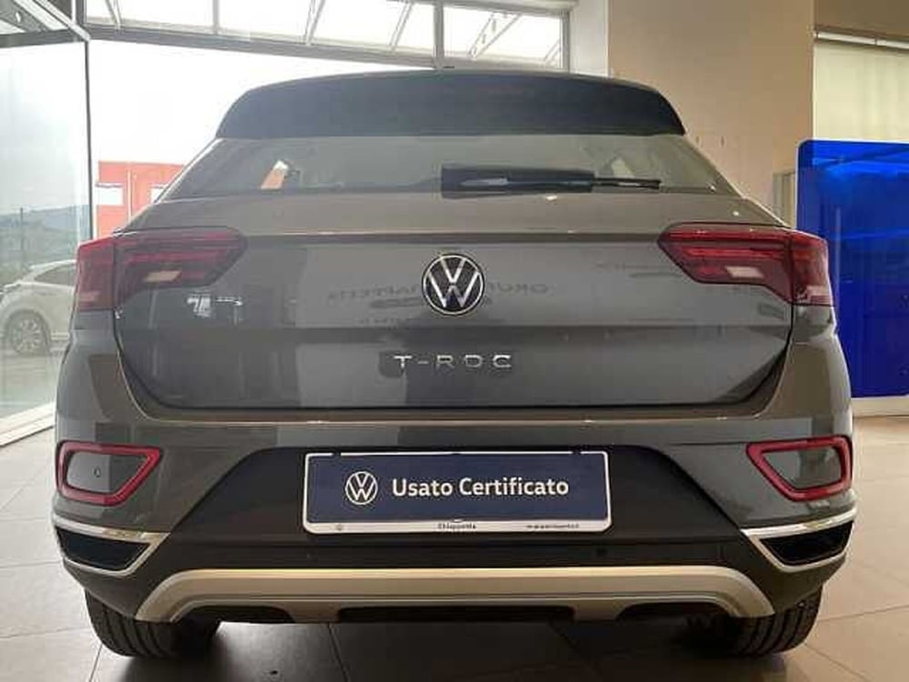 Volkswagen T-Roc nuova a Cosenza (5)