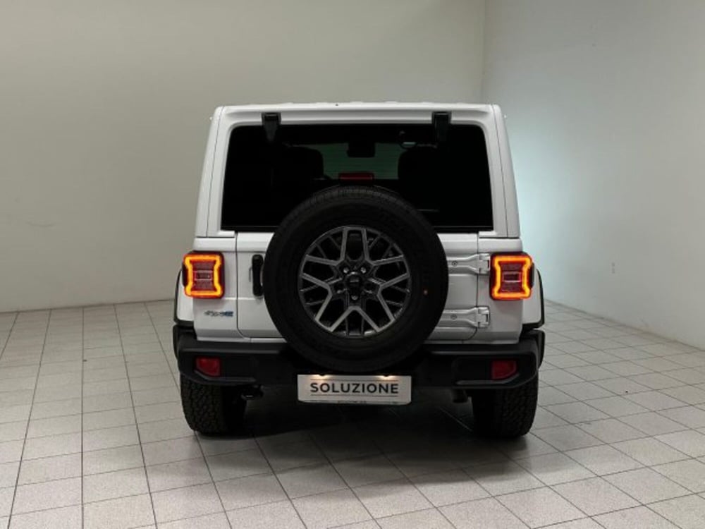 Jeep Wrangler Unlimited usata a Novara (9)