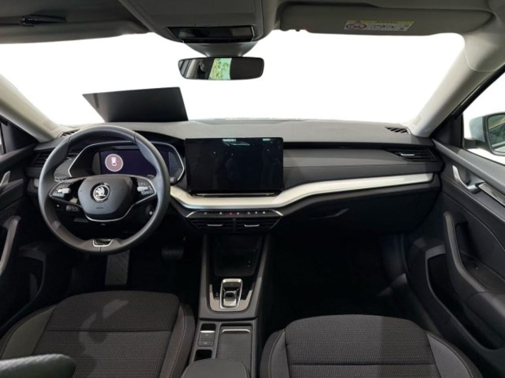 Skoda Octavia Station Wagon nuova a Catania (7)