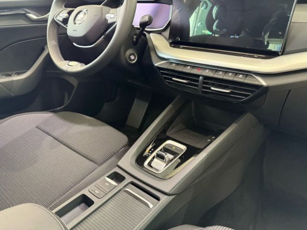 Skoda Octavia Station Wagon nuova a Catania (8)