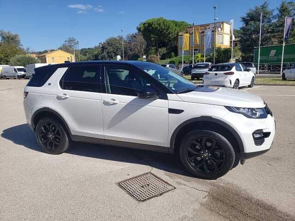 Land Rover Discovery Sport usata a Pesaro-Urbino (3)