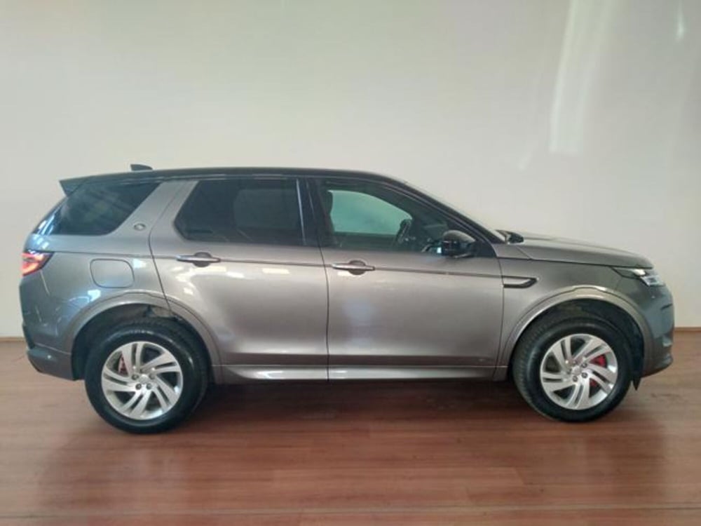 Land Rover Discovery Sport usata a Lucca (8)