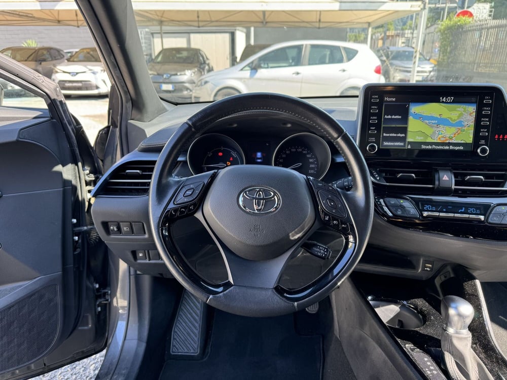 Toyota Toyota C-HR usata a Como (9)