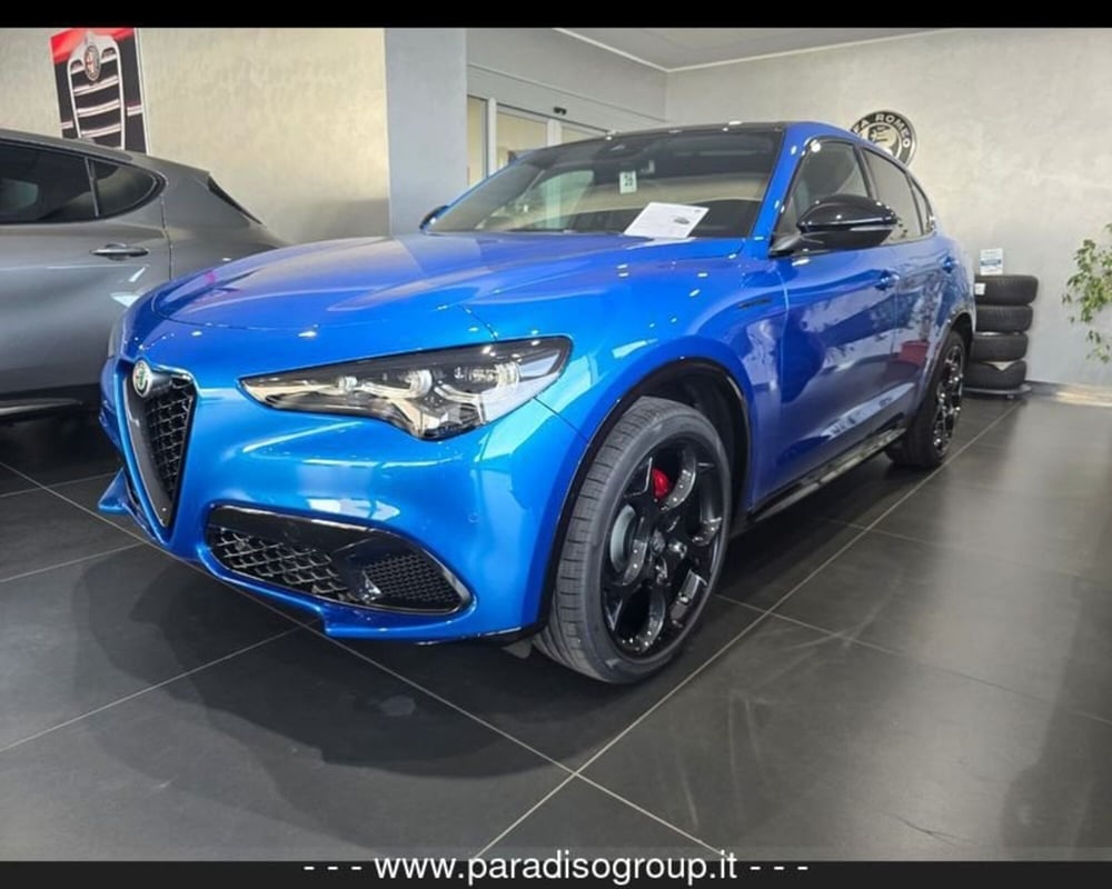 Alfa Romeo Stelvio nuova a Catanzaro