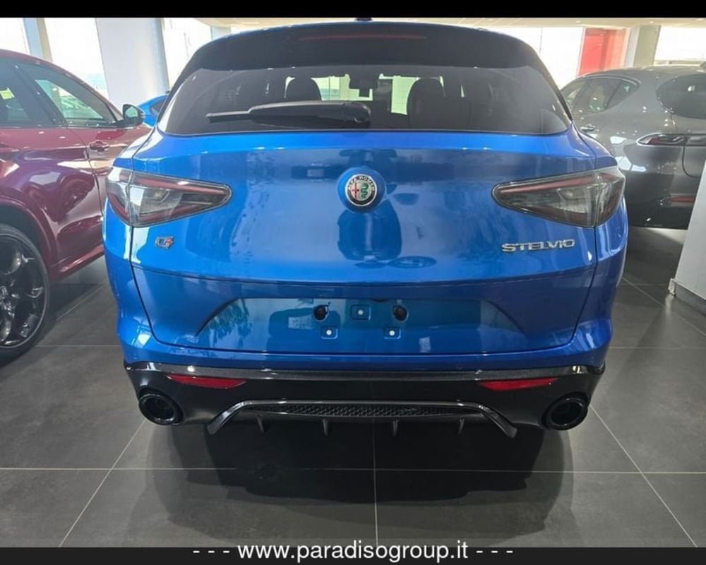 Alfa Romeo Stelvio nuova a Catanzaro (15)