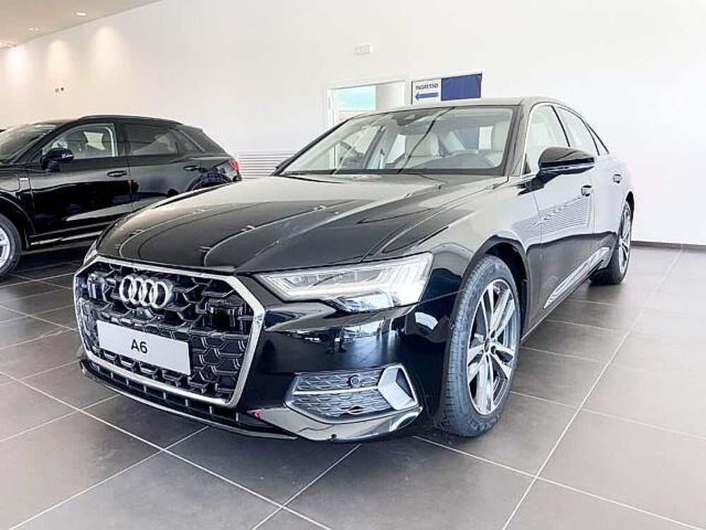 Audi A6 nuova a Novara