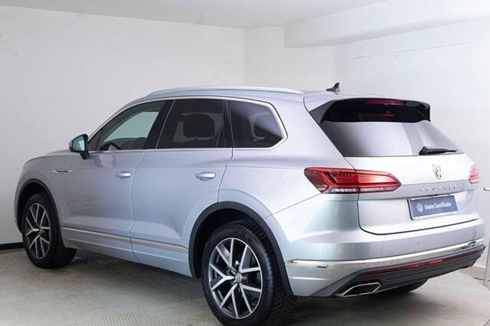 Volkswagen Touareg usata a Novara (4)