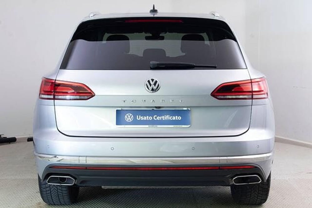 Volkswagen Touareg usata a Novara (5)