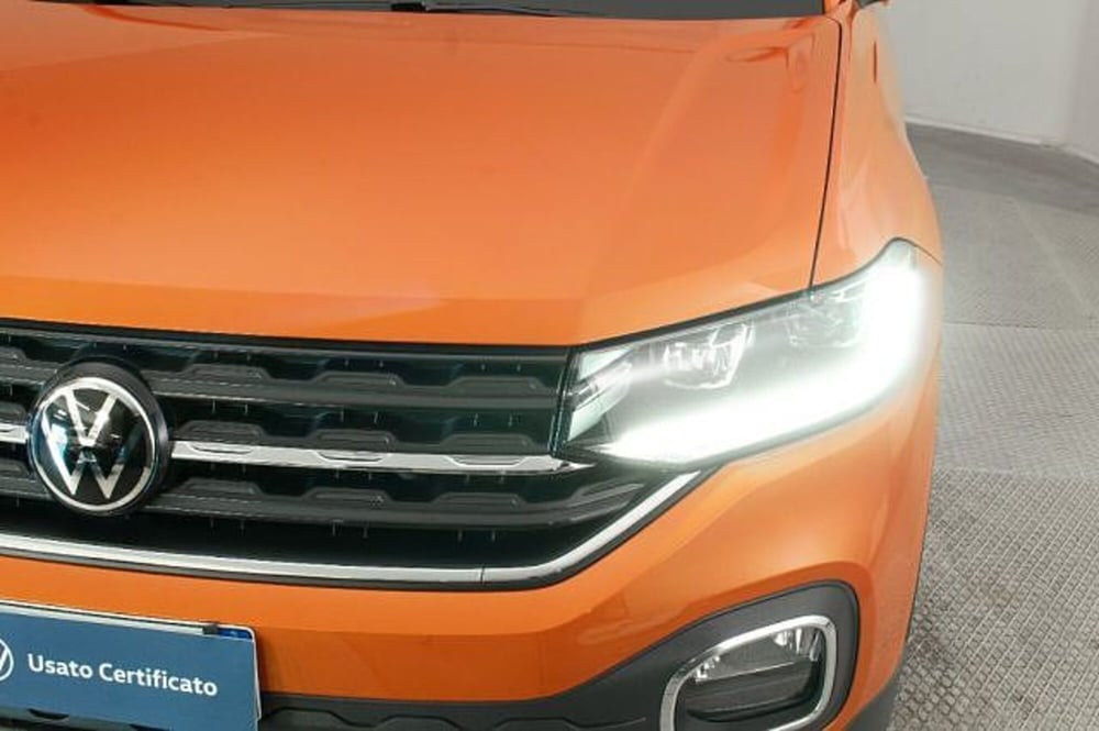 Volkswagen T-Cross usata a Novara (13)