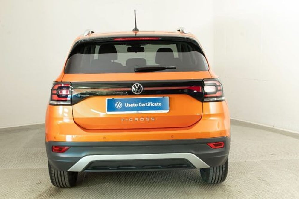 Volkswagen T-Cross usata a Novara (4)