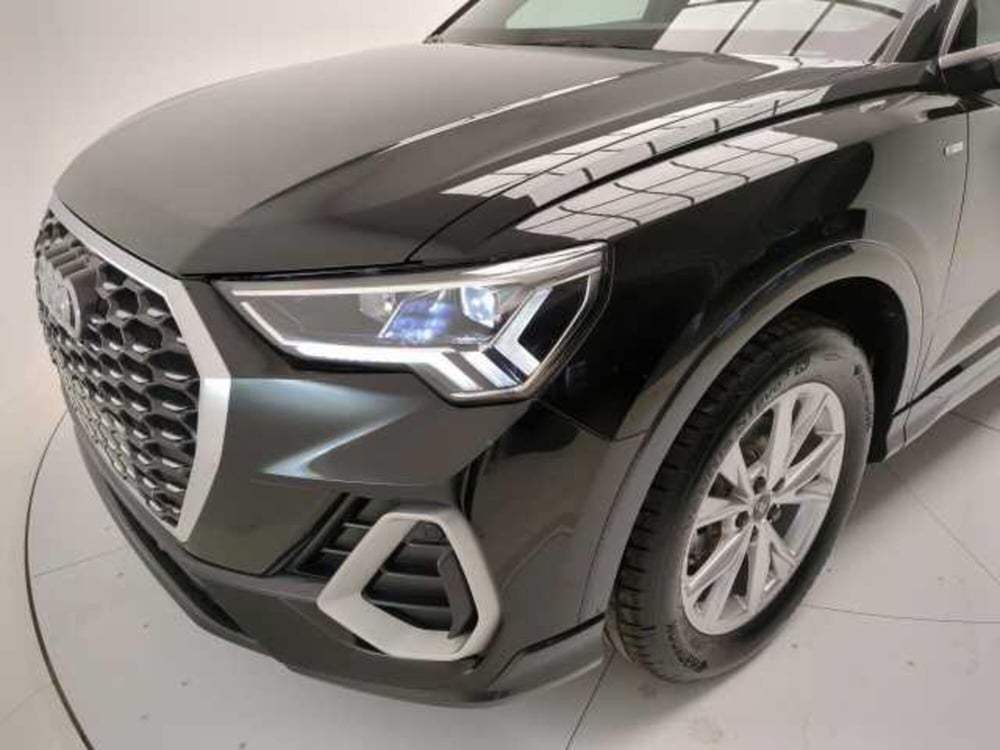 Audi Q3 Sportback nuova a Avellino (9)