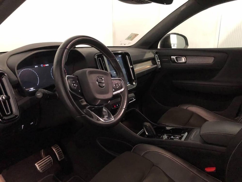 Volvo XC40 usata a Torino (7)