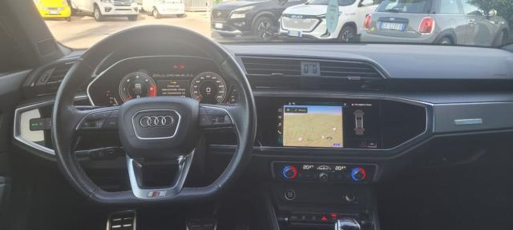 Audi Q3 Sportback usata a Napoli (10)