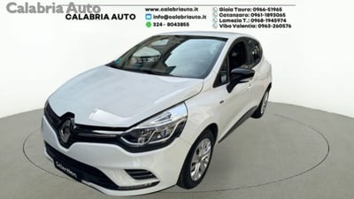 Renault Clio TCe 12V 75 CV 5 porte Moschino Life del 2019 usata a Gioia Tauro