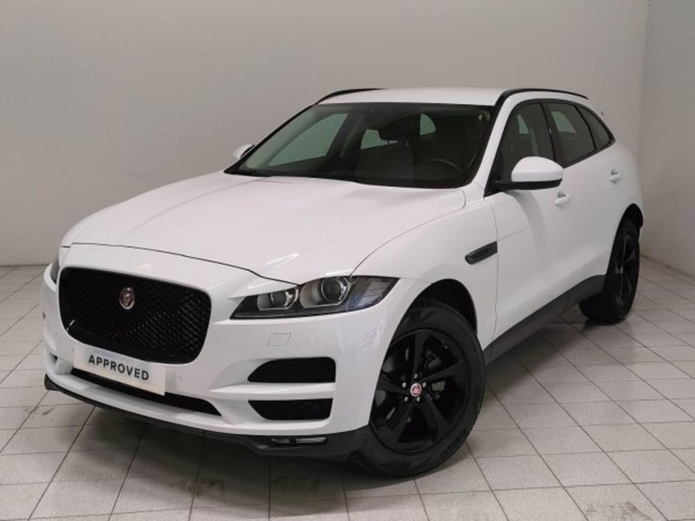 Jaguar F-Pace usata a Novara