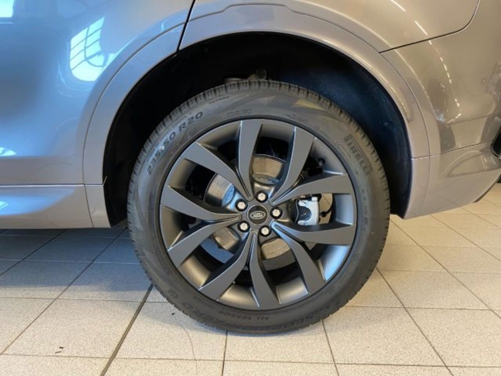 Land Rover Discovery Sport usata a Novara (9)