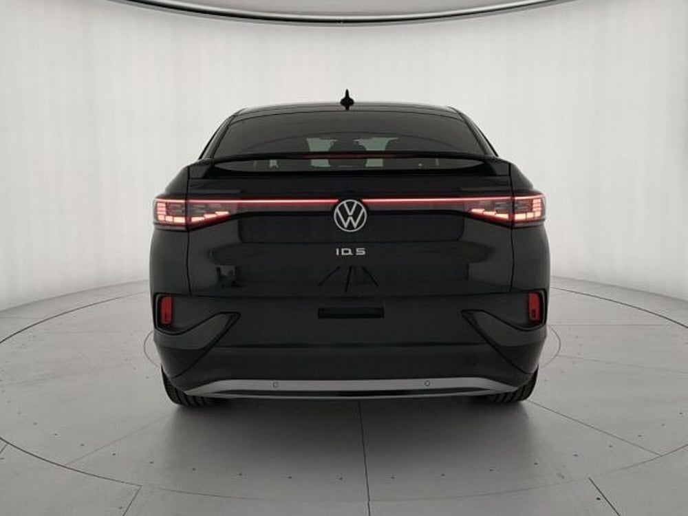 Volkswagen ID.5 nuova a Vicenza (5)