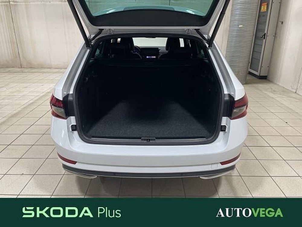 Skoda Superb Station Wagon usata a Vicenza (17)