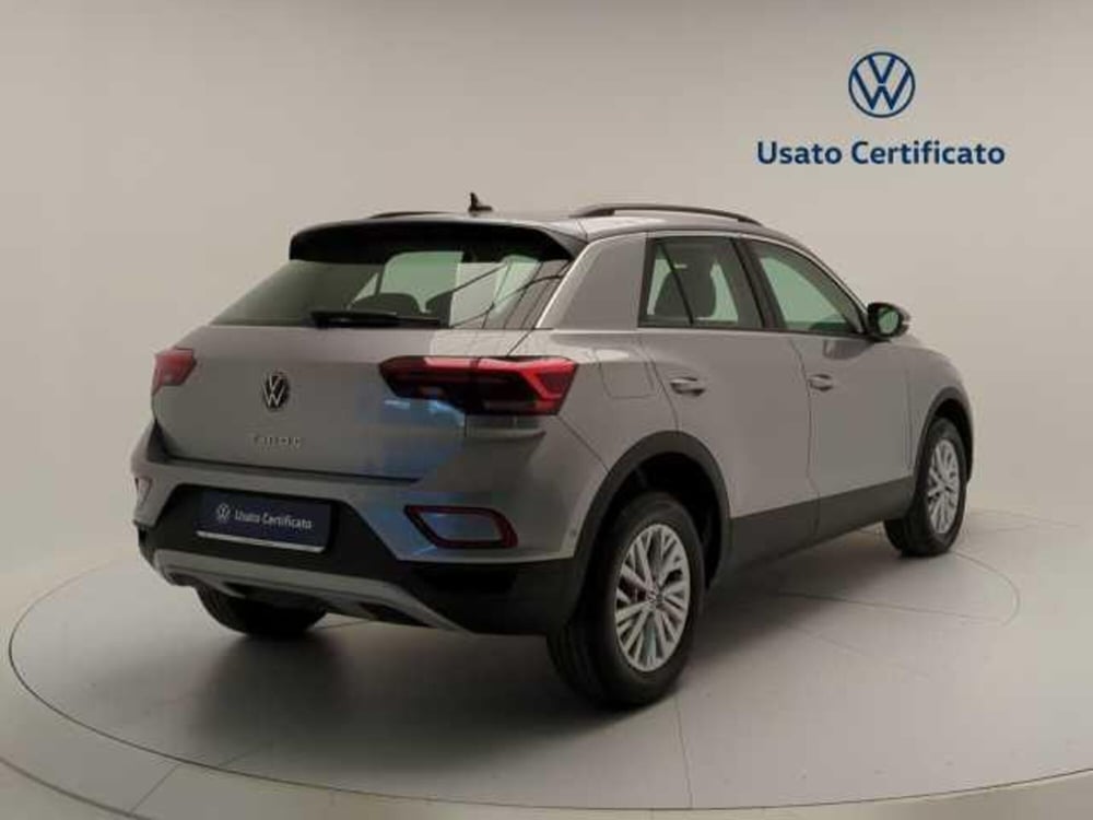 Volkswagen T-Roc nuova a Avellino (7)