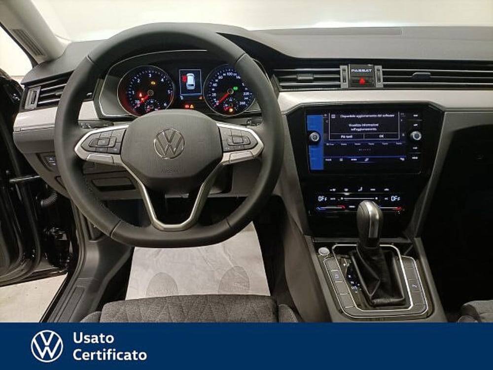 Volkswagen Passat Variant nuova a Vicenza (14)