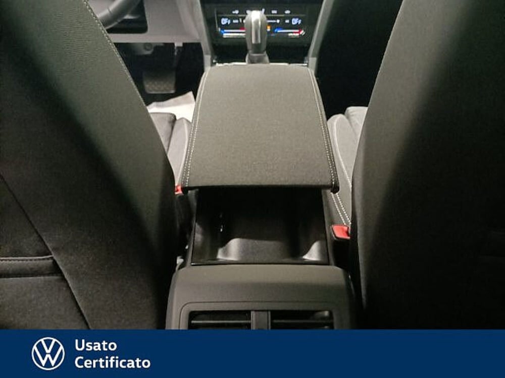 Volkswagen Passat Variant nuova a Vicenza (15)