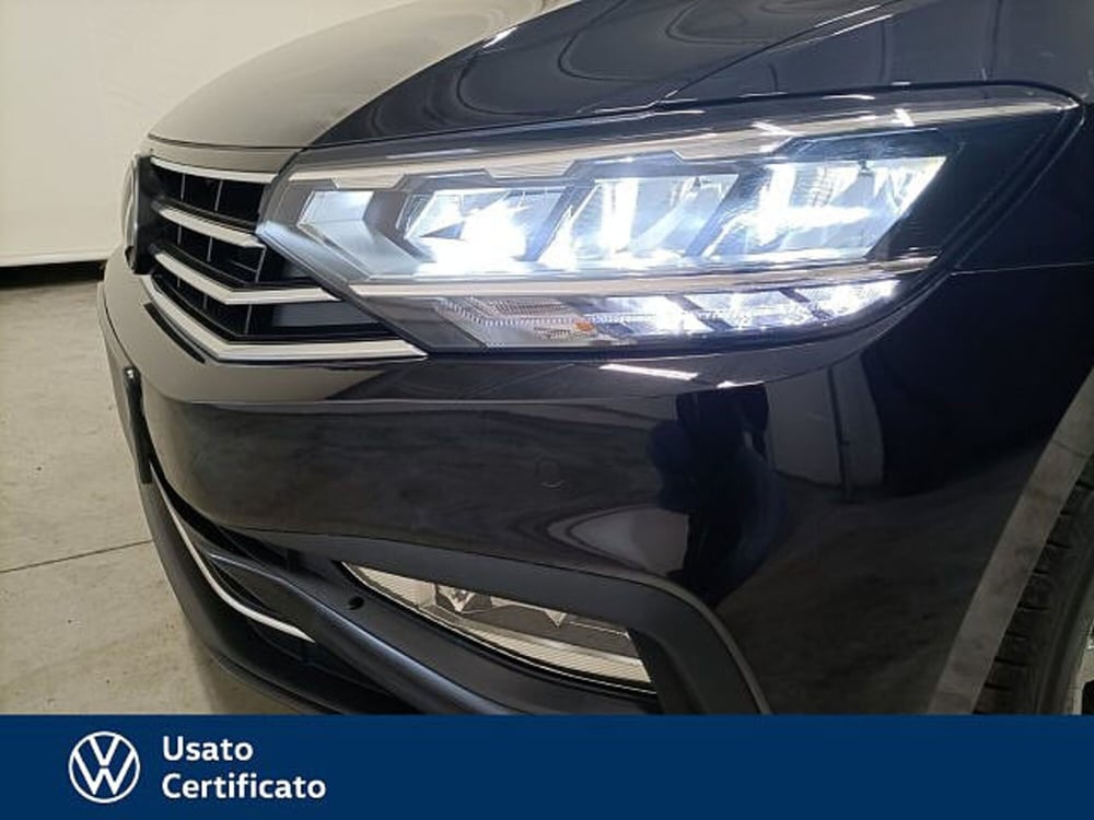 Volkswagen Passat Variant nuova a Vicenza (7)