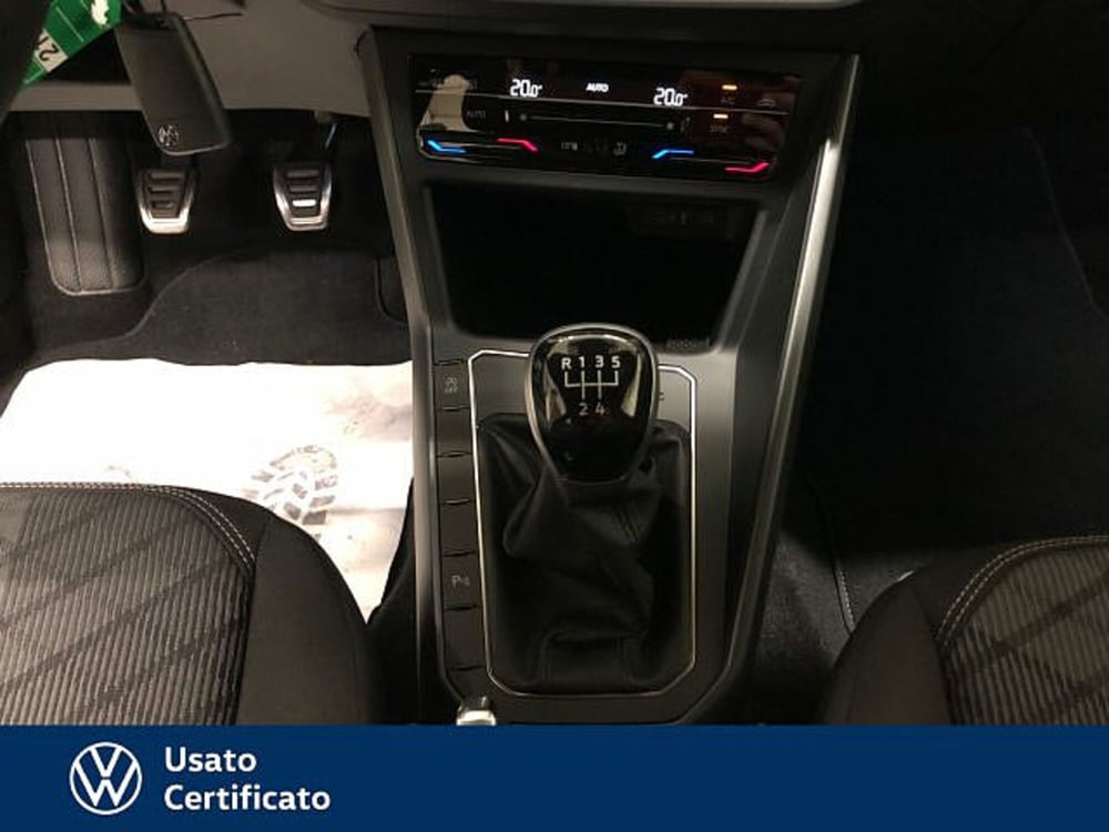 Volkswagen Polo nuova a Vicenza (9)