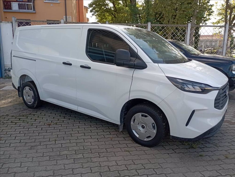 Ford Transit Custom Furgone nuova a Milano