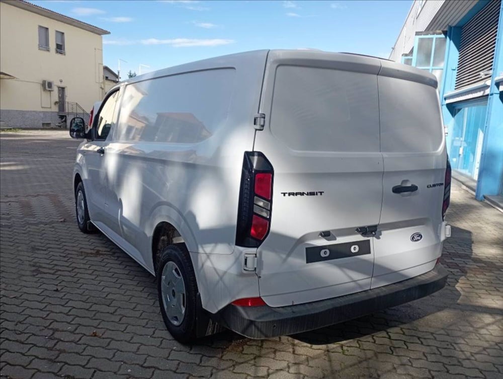 Ford Transit Custom Furgone nuova a Milano (3)