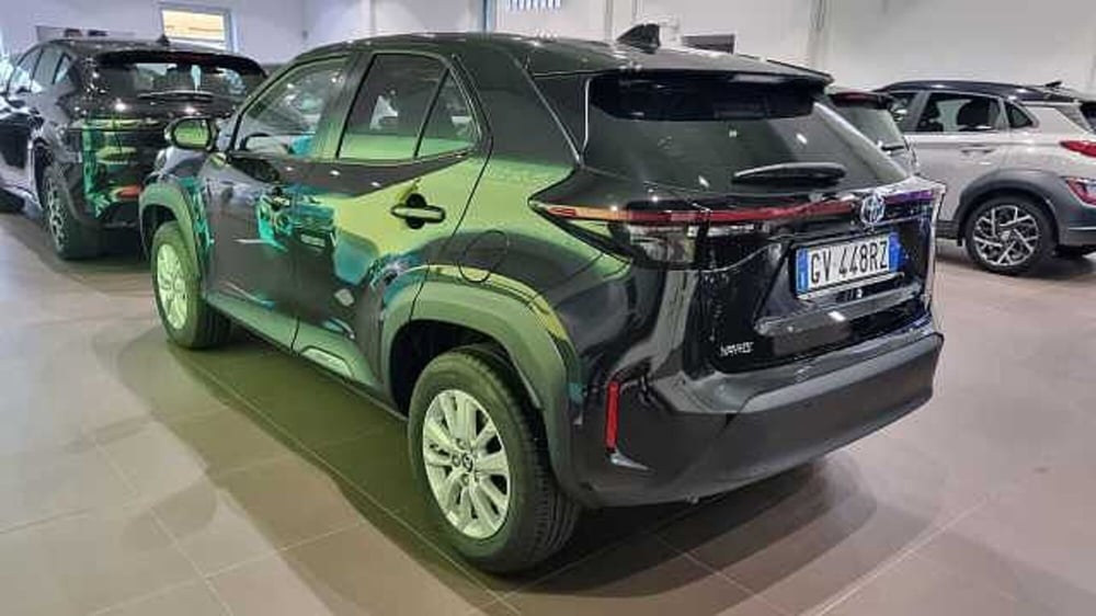 Toyota Yaris Cross nuova a Milano (3)