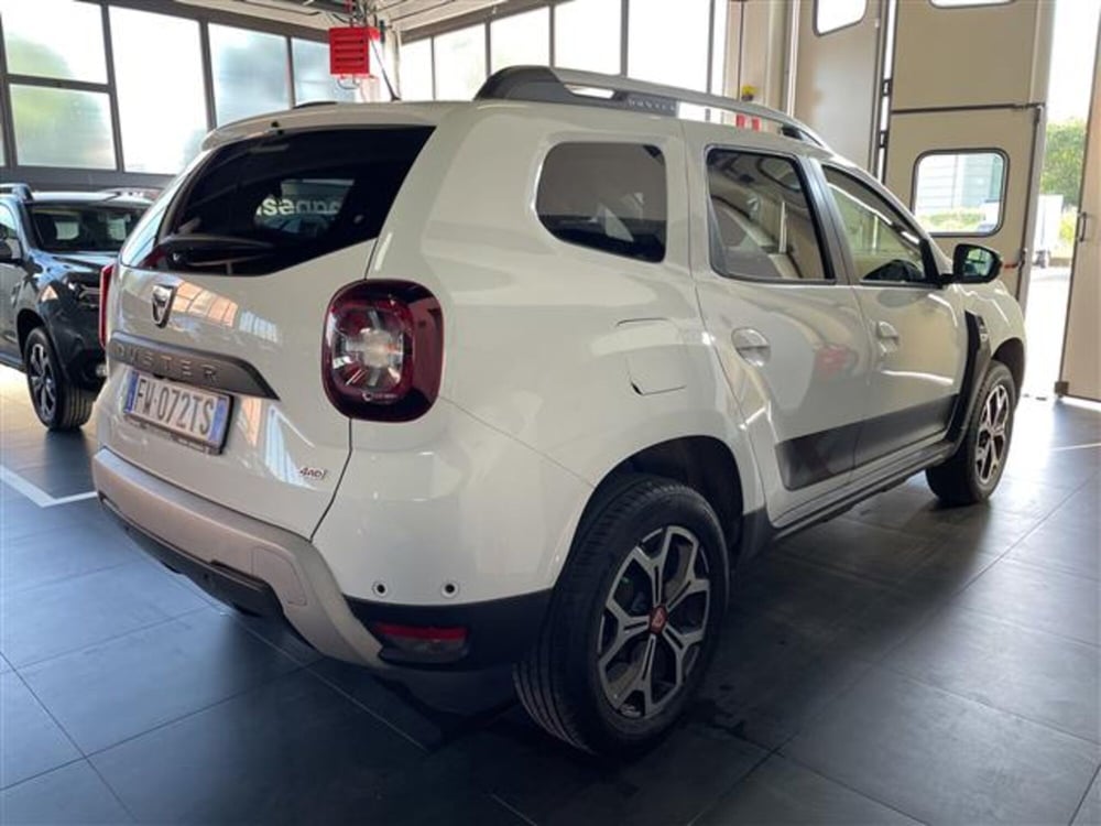 Dacia Duster usata a Varese (9)